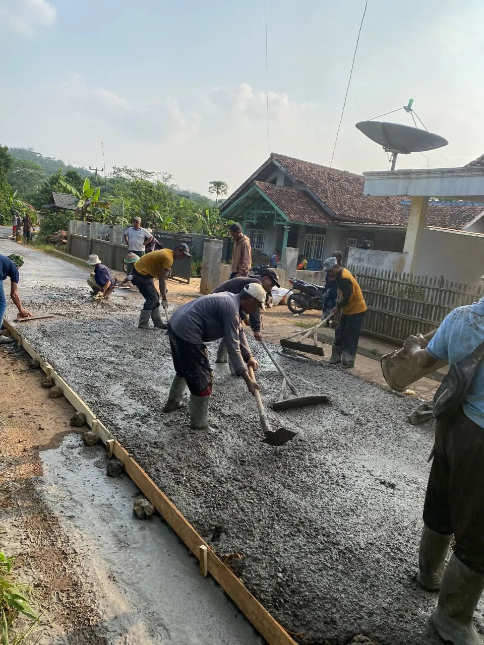 Perbaikan Jalan Desa Cor Beton di Kp. Citapen RT 06 RW 02 Desa Tanggulun Barat Tahun 2026 Tahap I Re